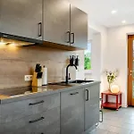 Schoenauer Hof - Rosalie Apartament *