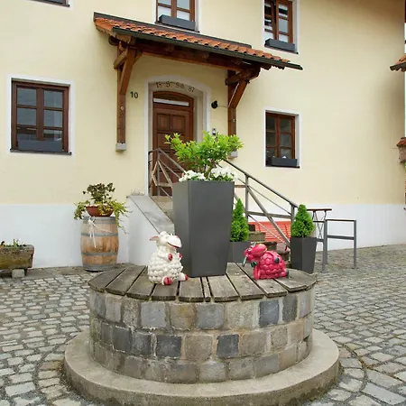 Schoenauer Hof - Rosalie Apartament Pasawa