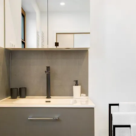 Schoenauer Hof - Rosalie Passau