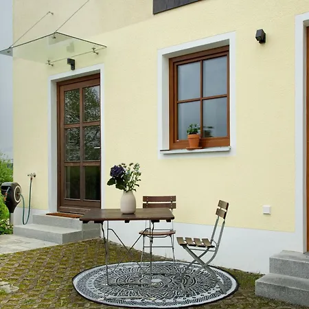 Schoenauer Hof - Rosalie Apartment