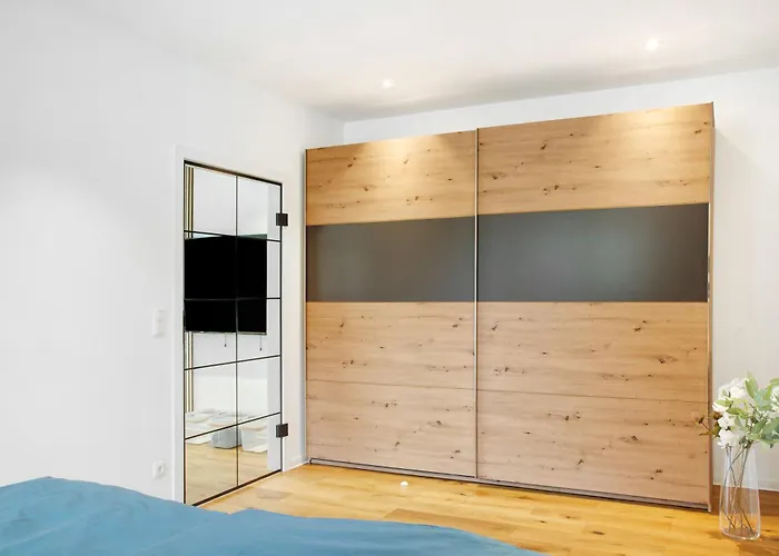 Schoenauer Hof - Rosalie